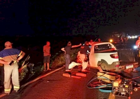 IVINHEMA: Jovem não resiste e falece após colisão entre pick-ups na BR-376