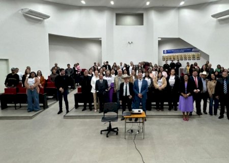 Prefeitura de Angélica dá início às ações da Campanha Agosto Lilás na Câmara Municipal