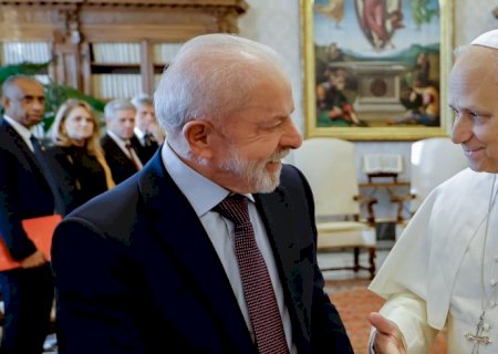 Lula se reúne com papa Leão XIV, pela primeira vez, no Vaticano