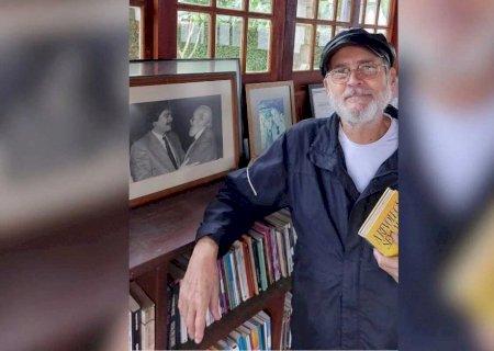 Ex-deputado do PT Paulo Frateschi morre após ser esfaqueado pelo filho