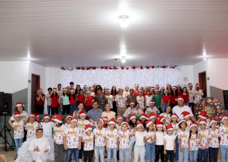 Angélica: SCFV encerra atividades de 2025 com apresentações culturais e celebração comunitária