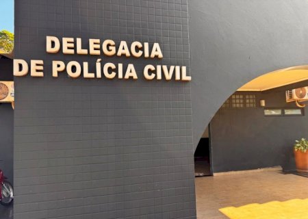 ANGÉLICA: Mulher perde dinheiro após comprar roupas e bota pela internet