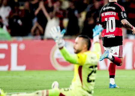 Flamengo goleia Independiente Medellín por 4 a 1 na Copa Libertadores