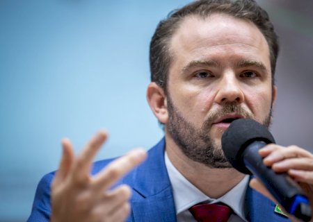 Governo firma acordo com agência dos EUA para combate ao tráfico de armas e drogas