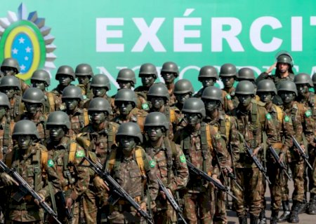 Exército prende três militares por trama golpista