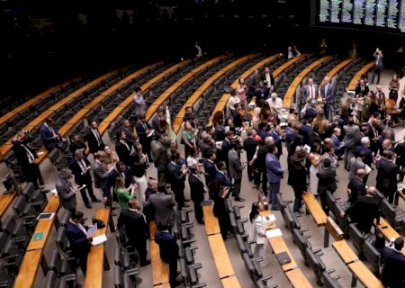 Congresso derruba veto de Lula e mantém PL da Dosimetria