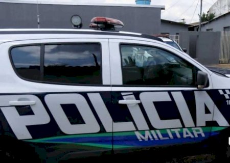 Homem é preso por surrar companheira com tapa e mordida em Rio Brilhante