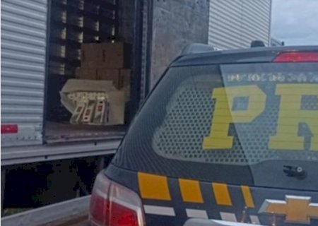 Caminhão com 20 mil maços de cigarros é apreendido pela PRF em Bataguassu