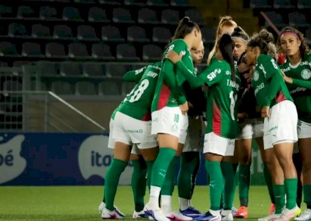 Palmeiras derrota Botafogo e se aproxima da liderança no BR Feminino