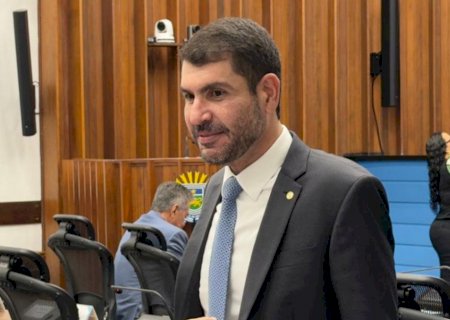 Após pedido de moradores do Tarumã, Jamilson Name solicita implantação de semáforo
