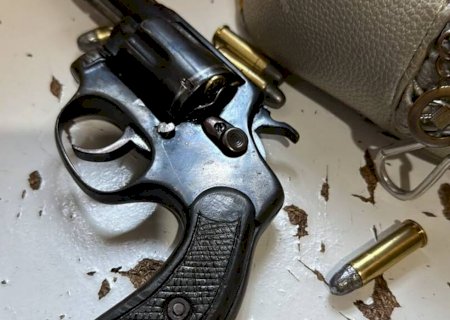 Autor de duplo homicídio diz que atirou para defender companheira