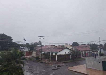 Frente fria mantém chuva e derruba temperaturas em Mato Grosso do Sul