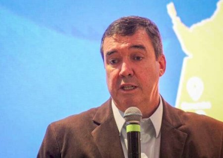 MS pode antecipar universaliza&ccedil;&atilde;o do saneamento para 2027, diz Riedel
