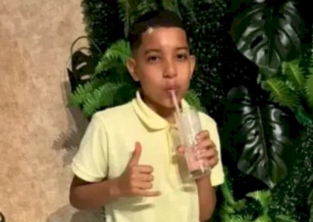 Menino de 12 anos morre após ser baleado em condomínio no Rio