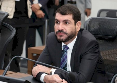 Jamilson Name cobra manutenção da MS-142 entre Camapuã e Areado