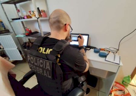 PF prende homem que publicava vídeos de pornografia infantil em rede social
