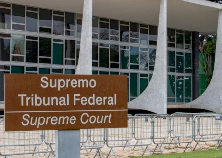 Moraes marca para 28 de julho depoimento de Flávio Bolsonaro à PF