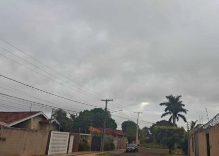 Tempo vira em MS e sábado terá chuva forte, ventania e possibilidade de granizo