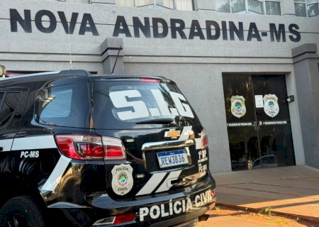 NOVA ANDRADINA: Filha ameaça mãe de morte com faca após procurar marido