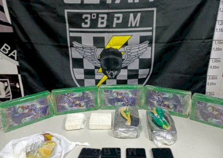 Idosa e filho são presos vendendo cocaína e crack em Dourados