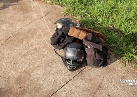 Motociclista perde controle, bate em árvore e morre em Costa Rica